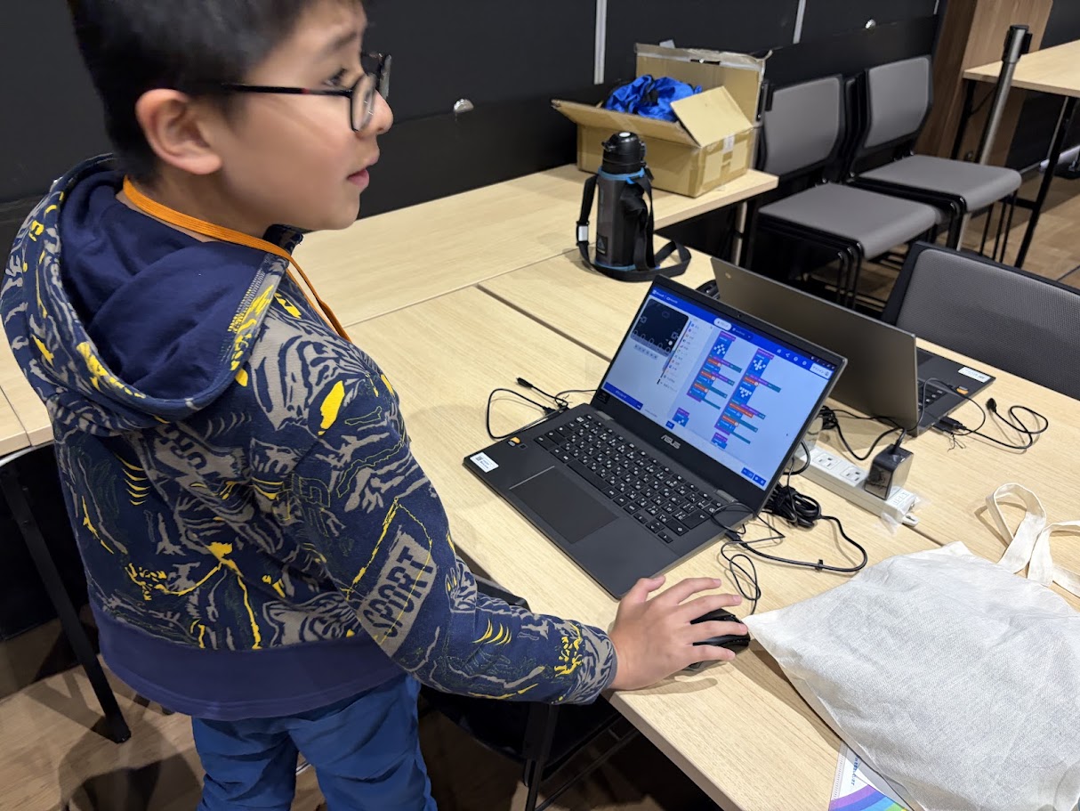 大会の様子の画像